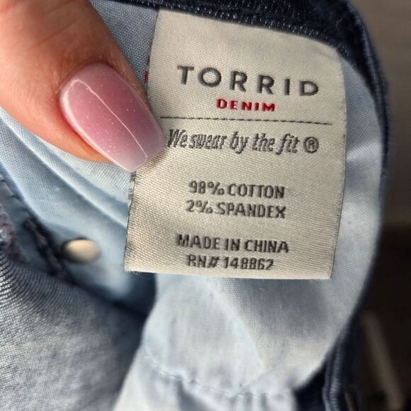 Torrid Mid Rise Skinny Jeans - Picture 2 of 5